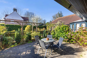 Photo 18- click for photo gallery